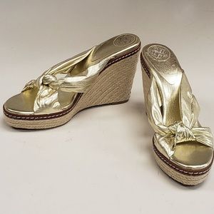 BCBG Generation Hyla Wedge